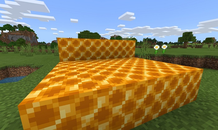 Screenshot of the honeycomb block in Minecraft 1.14