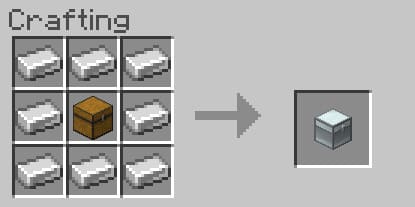 Crafting an iron chest in Minecraft