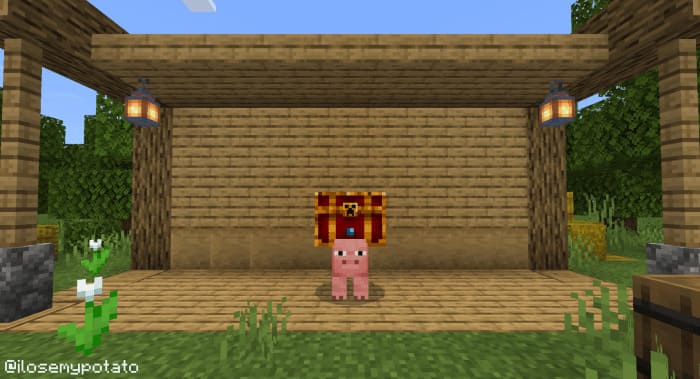 Свинья с сундуком в Майнкрафт