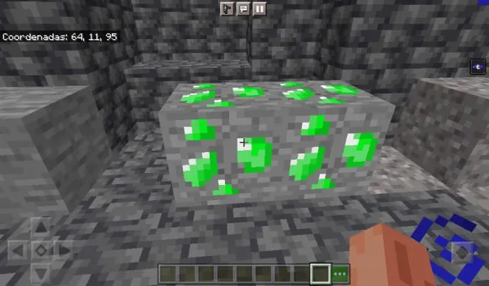 Uranium ore in Minecraft