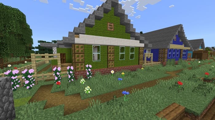 Зеленый деревенский дом