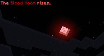 Красная Луна ночью