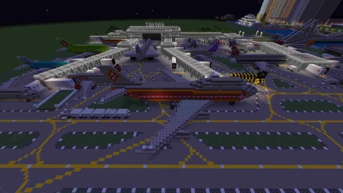 Аэропорт и самолет