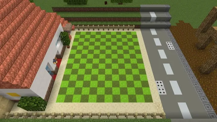 View of the courtyard with the street