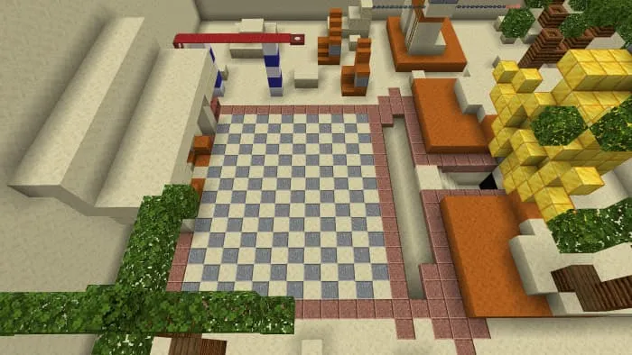 Desert-themed home lawn