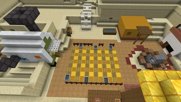 Wild West-themed home lawn