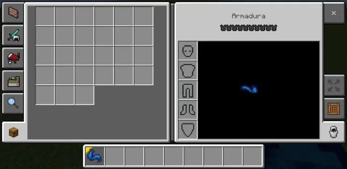 Шарф-невидимка в руке